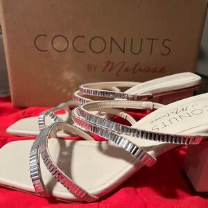 Coconuts by Matisse Women's White Sandals